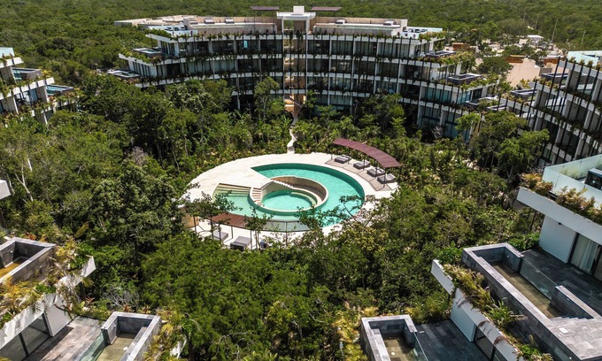 Tulum Apartment | Luxury Loft l close to the beach l 4 pools