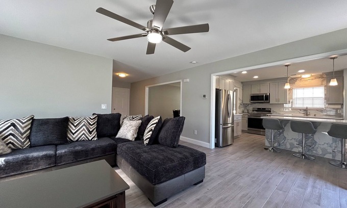 Charlotte House | Luxury modern home near uptown!