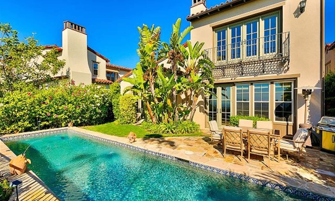 Turtle Ridge House | Luxury Ocean View Home With Private Pool mins to Pelican Hill - Stunning!