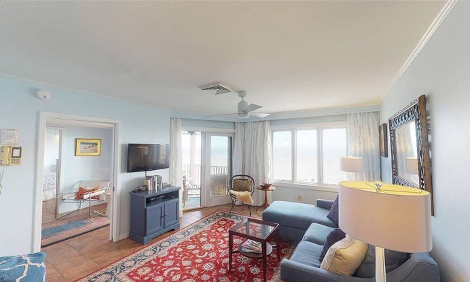 Isle of Palms Condo | Luxury ocean view villa located in Wild Dunes with direct beach access