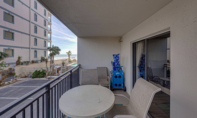 Belle Vista Condo | Luxury Oceanfront Retreat with Stunning Views