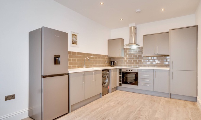 Wakefield Apartment | Luxury One Bedroom Apartment