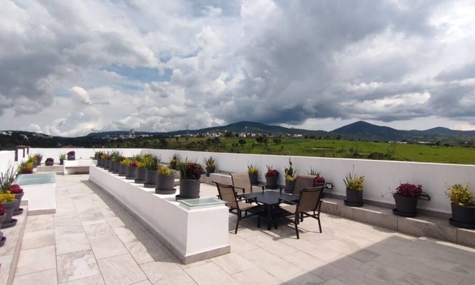 Morelia Condo | Luxury Penthouse situated on a distinguishable area in Altozano.