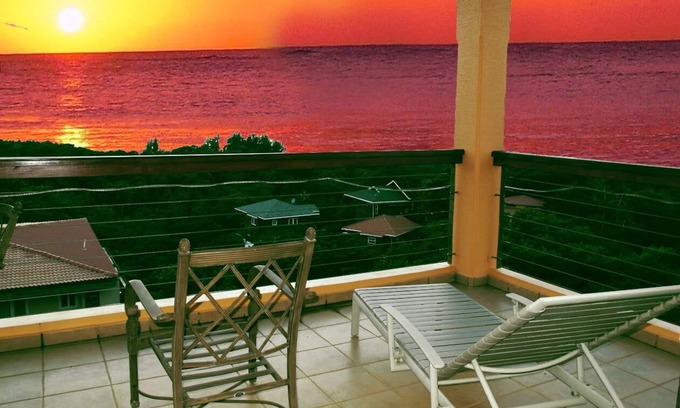 West End Condo | Luxury Penthouse with Stunning Ocean Views