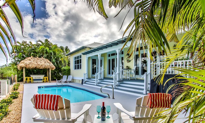 Coury House | Luxury pool home, quick ocean access, high-end kitchen, WI-FI, kayaks & bikes