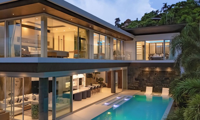 Rawai Villa | Luxury Pool Villa in Nai Harn - Villa Solana