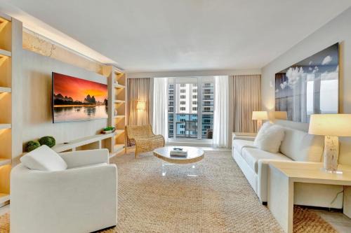 South Beach Apartment | Luxury private Residence at the 1 Hotel & Home Miami Beach