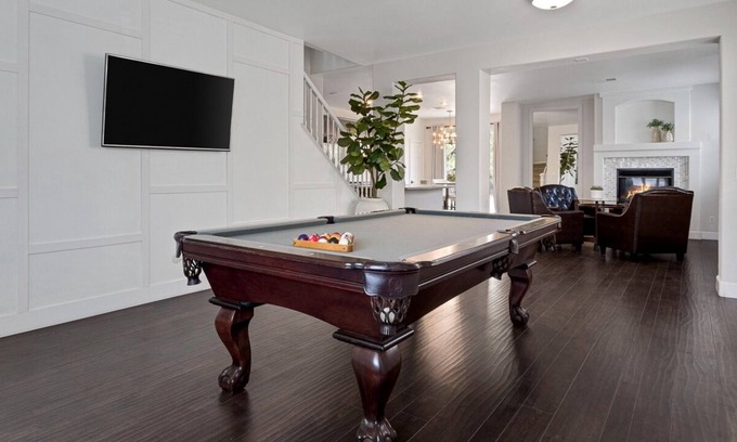 Spring Valley House | Luxury Retreat in Las Vegas III