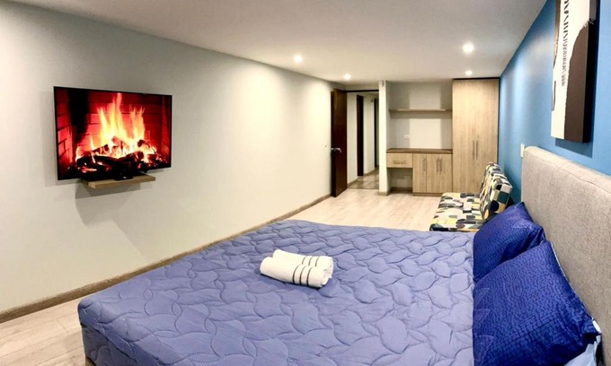 Santa Ana House | Luxury Room in Bogotá Casa 71