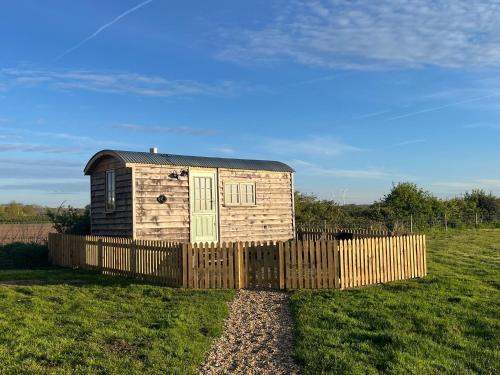 Kelham House | Luxury Shepherd Hut