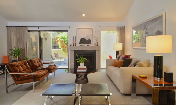 Sonora Sunrise Condo | Luxury South Palm Springs Designer-Renovated Condo Home