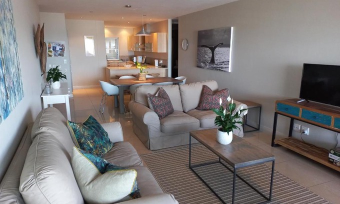 Plettenberg Bay Apartment | Luxury, spacious 3 bed apartment in Plett