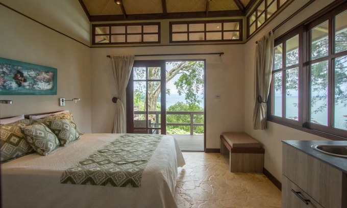 Ballena Villa | Luxury Steps Away From The Beach - Villas Azul #3c