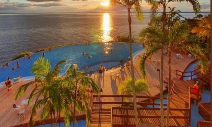 Ponta Negra Apartment | Luxury Studio with stunning river views