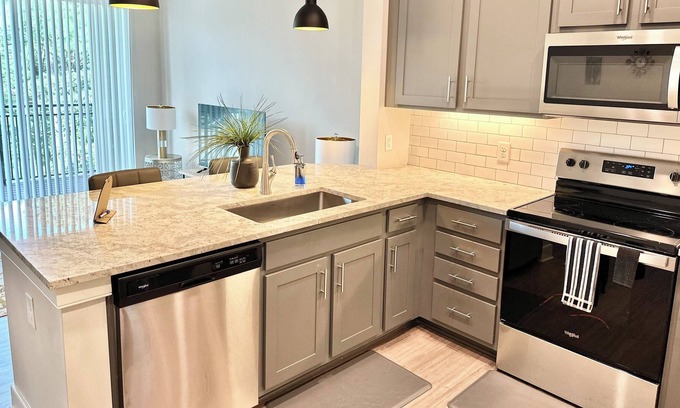 Forest Acres Apartment | Luxury Studio Ft. Jackson Downtown