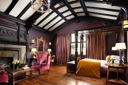 Nine Elms Apartment | Luxury Suite - The Gore