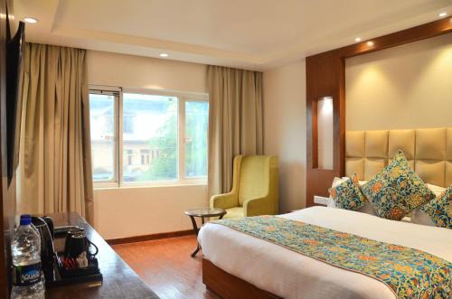 Nishat-Shalimar Resort | Luxury The Royal Savoy