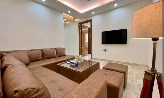 South Extension Apartment | Luxury Three Bedroom Apartment