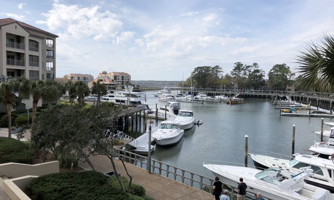 Shelter Cove Villa | Luxury Three Bedroom Three Bath Villa overlooking Shelter Cove Marina