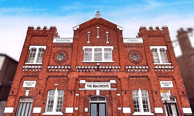 Darlington Apartment | Luxury Two Bedroom Apartment