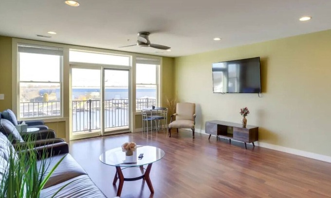 Saint Joseph Condo | Luxury Vacation Condo on Water, Walk to Beaches, Parks, Playgrounds. St Joseph