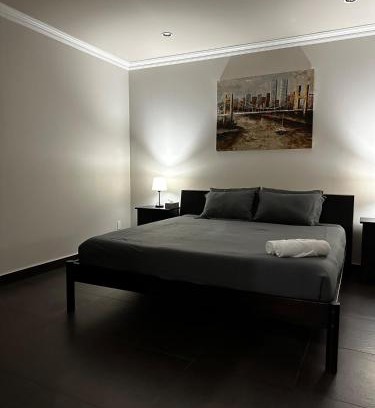 Vancouver South Apartment | Luxury Vancouver Suite Near YVR and Downtown