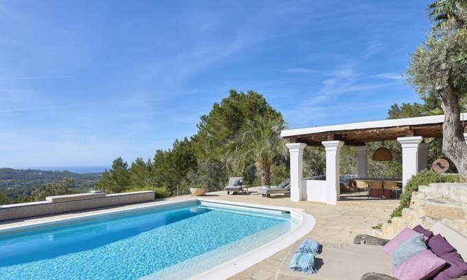 Sant Joan de Labritja Villa | Luxury villa rentals in Ibiza, Ibiza villa with pool and views