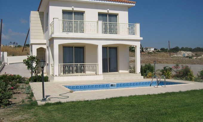 Kathikas House | Luxury villa on mountainside with sea views and private pool & garden