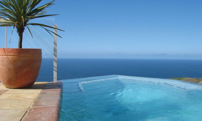 Knysna House | Luxury Villa on Pezula Golf and Country Club Estate, with Heated Private Pool