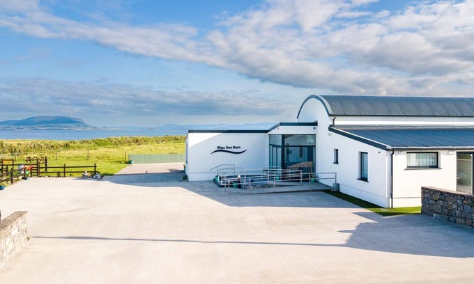Ballinful Villa | Luxury Villa, Six Suites, Private Path to Sea