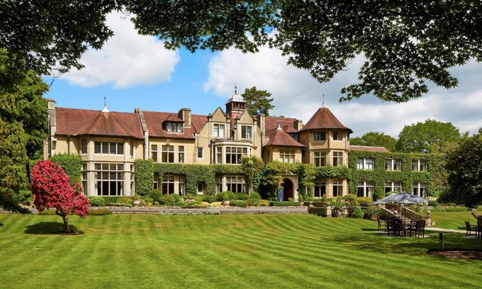 Camberley Hotel | Macdonald Frimley Hall Hotel & Spa