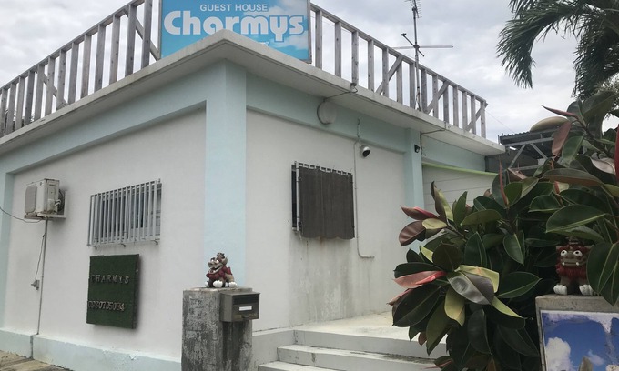 Miyakojima House | Maehama beach is right there! Free Wi-Fi Parking available Washer/dryer available!