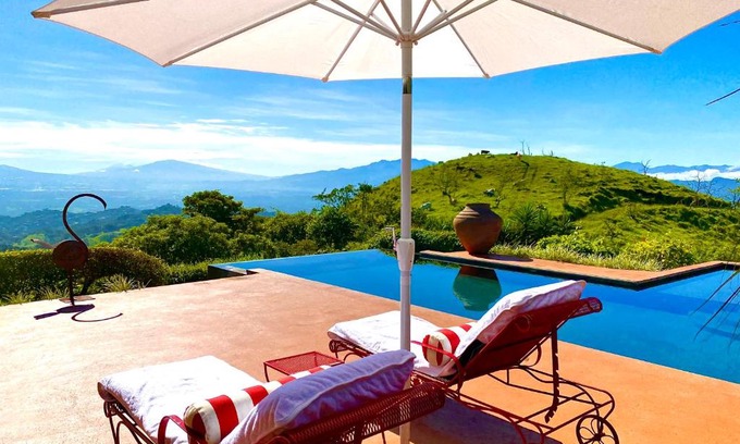 Atenas Villa | Magic Mountain Views Villa