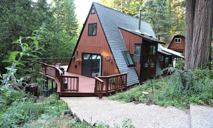 Nevada City Cabin | Magical Off-grid retreat on 10 acres