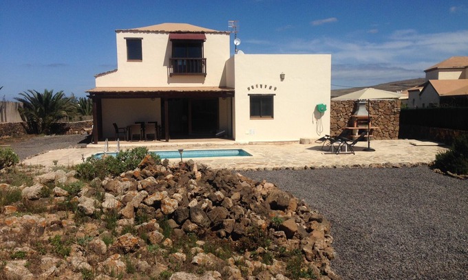 Lajares Villa | Magnificent house with private pool to enjoy with family and friends