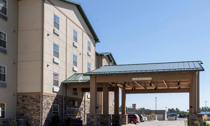 Williston Hotel | MainStay Suites Williston