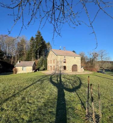 Fougerolles-Saint-Valbert House | Maison à Fougerolles-Saint-Valbert avec jardin