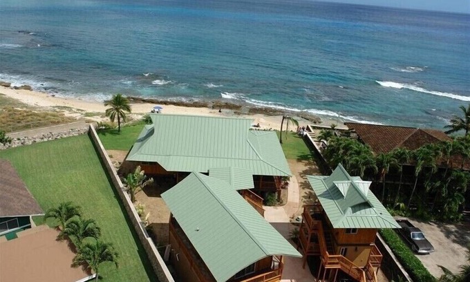 Makaha House | Makaha Beach Front Luxury Bamboo Compound Resort