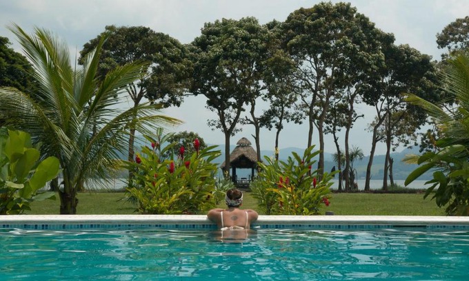 Sauce Cabin | Maloca Inn