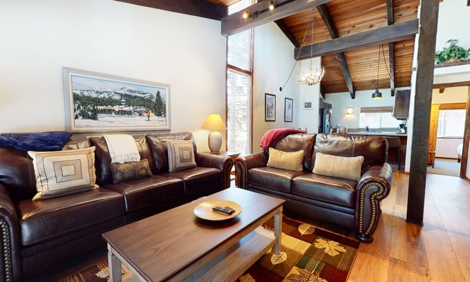 Mammoth Lakes Condo | Mammoth Estates 113 Large Pet-Friendly Townhome, Walk to The Village, Private Washer Dryer by RedAwning