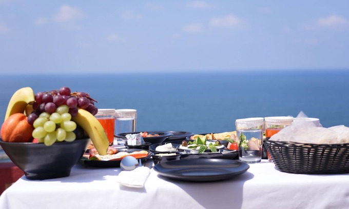 Beirut Hotel | Manara Riva Suites