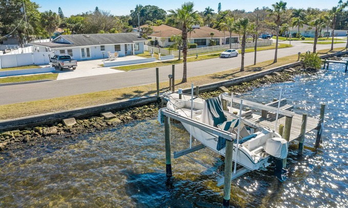 Bradenton House | Manatee River Paradise with pool and dock awaits you!