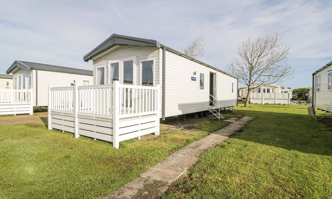 Maryport Cottage | MANOR HOUSE GOLD 2 BEDROOM (05F), family friendly in Aspatria