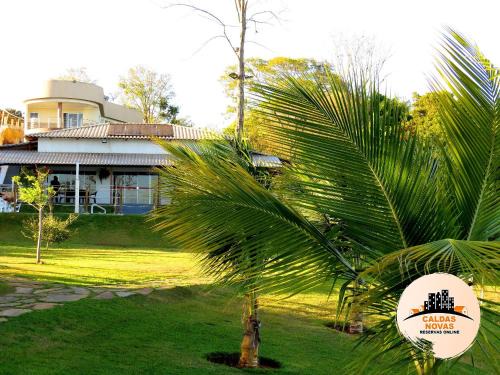 Caldas Novas House | Mansão na Beira do Lago