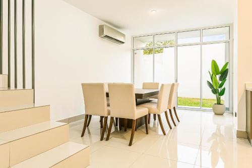 Monterrey Villa | Mansion Cumbres Vista Panoramica Monterrey