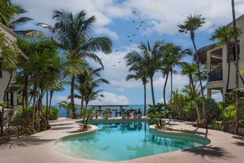 Soliman Bay Hotel | Mantaray Tulum