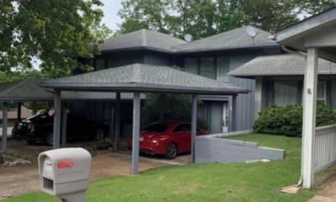 Hardy House | Many Moons Townhouse Heated Pool, Rivers, Lakes, and Golf Getaway