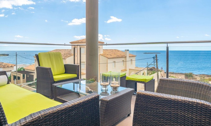 Colonia Sant Jordi House | MAR COLONIA - Apartment with sea views in Colonia de Sant Jordi. Free WiFi