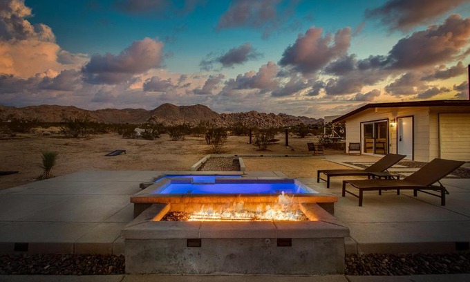 Panorama Heights House | @ Marbella Lane - The Moon Designer Home right behind the JTNP