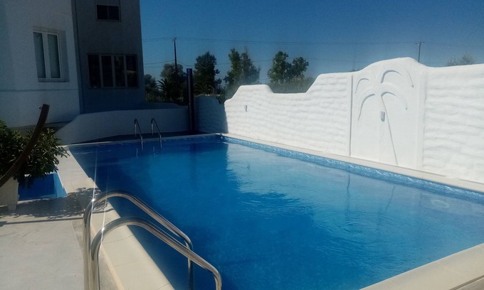 Pigianos Kampos Apartment | Maria's family house